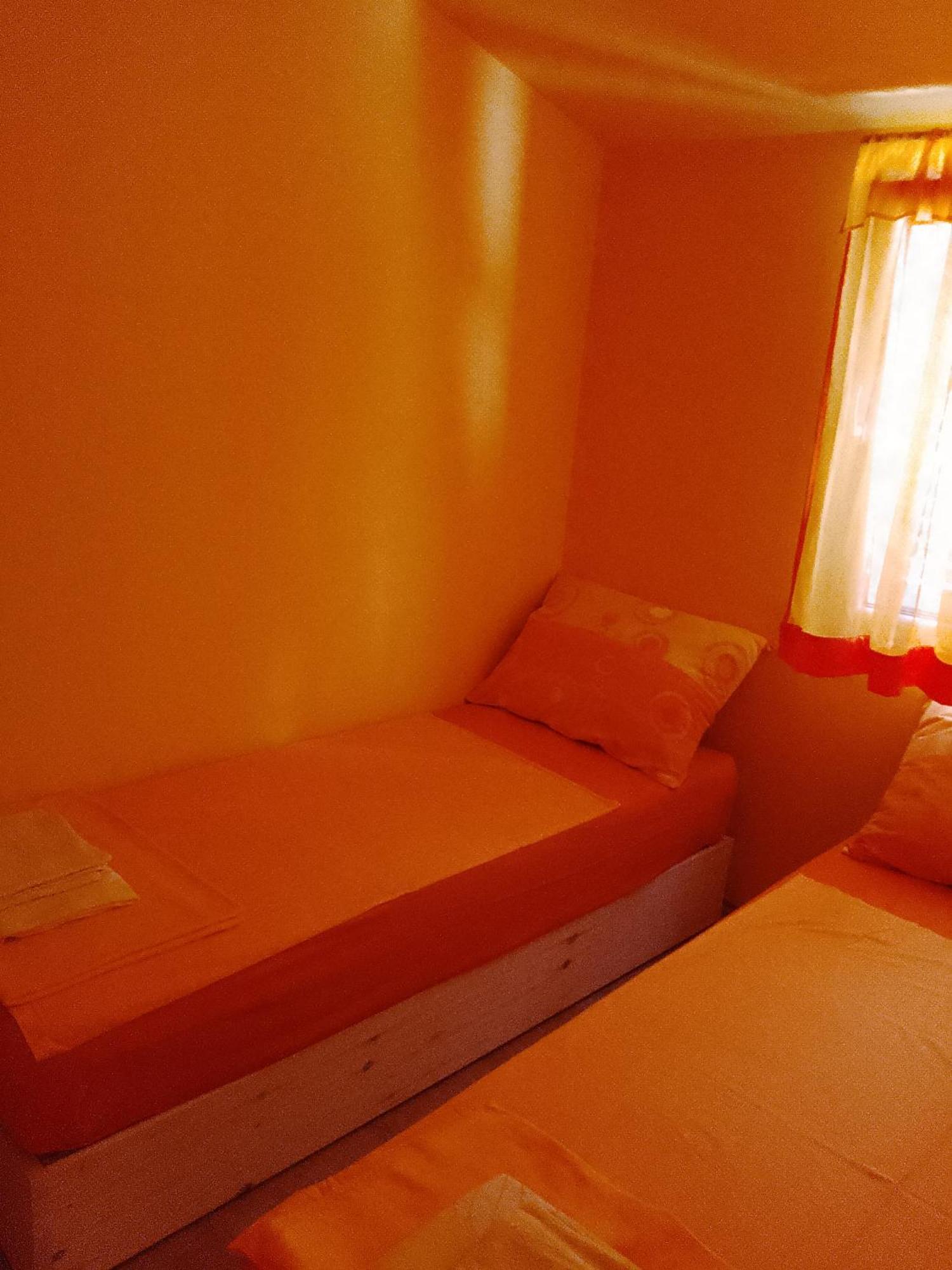Apartments Velo ヴェリ・ロシニュ エクステリア 写真